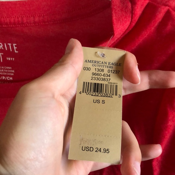 Pink geometric long sleeve from American eagle! - Picture 4 of 4
